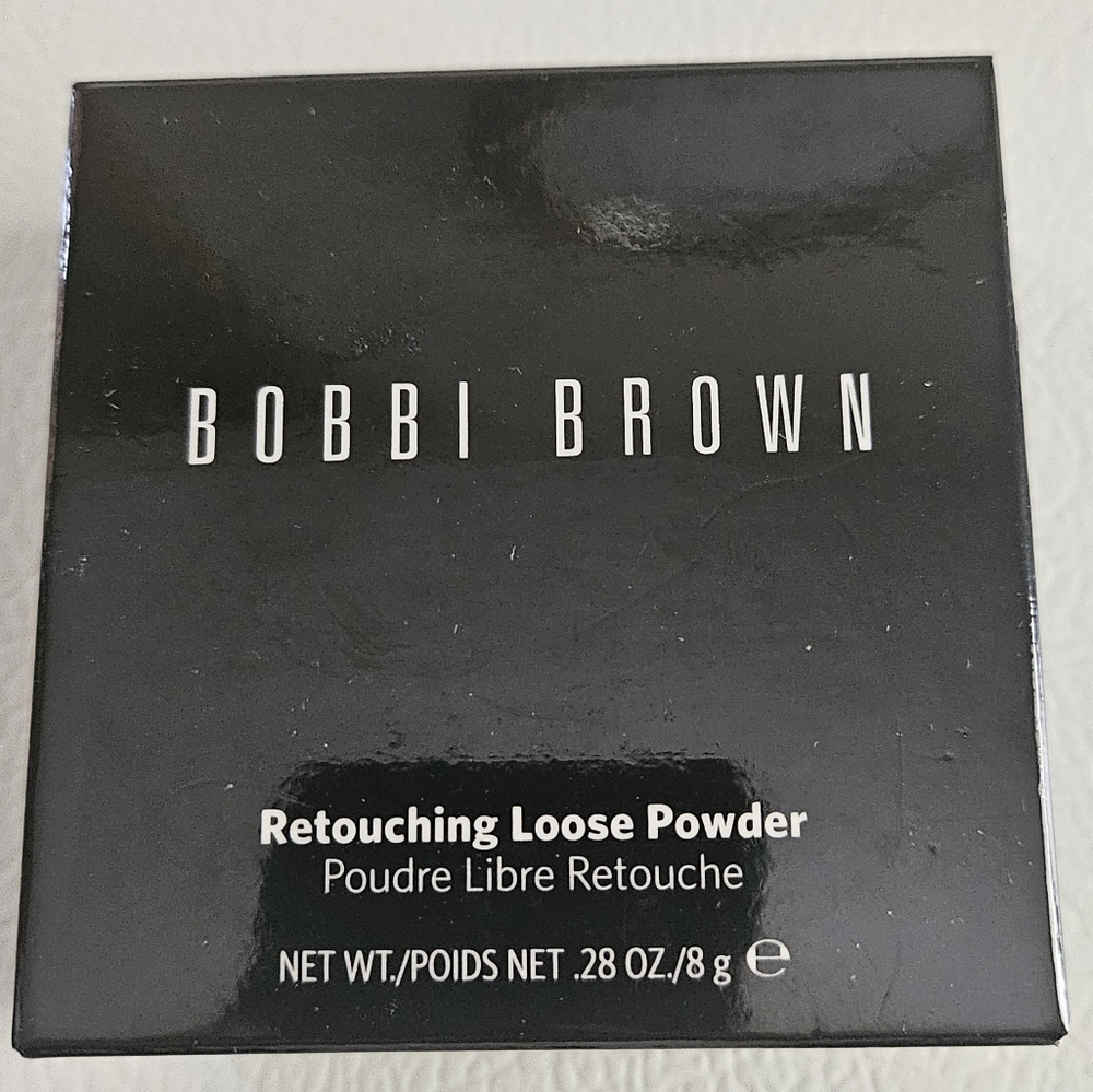 NWT Bobbi Brown Retouching Loose Powder in Rose 8g - Picture 2 of 4